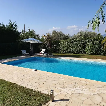 Sas Peval Villa